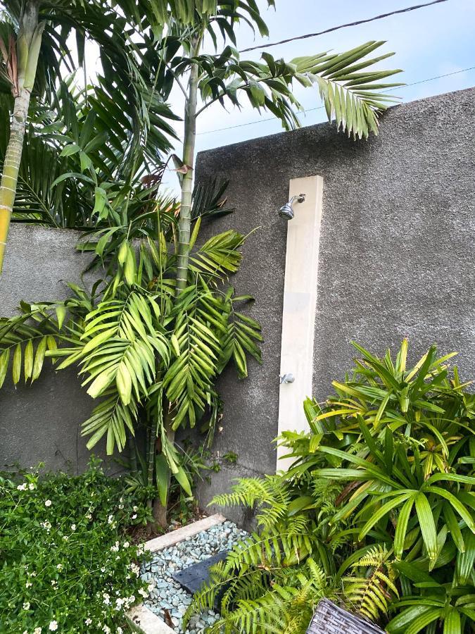 Tropical Luxe Villas Canggu - Finns & Atlas Exterior photo