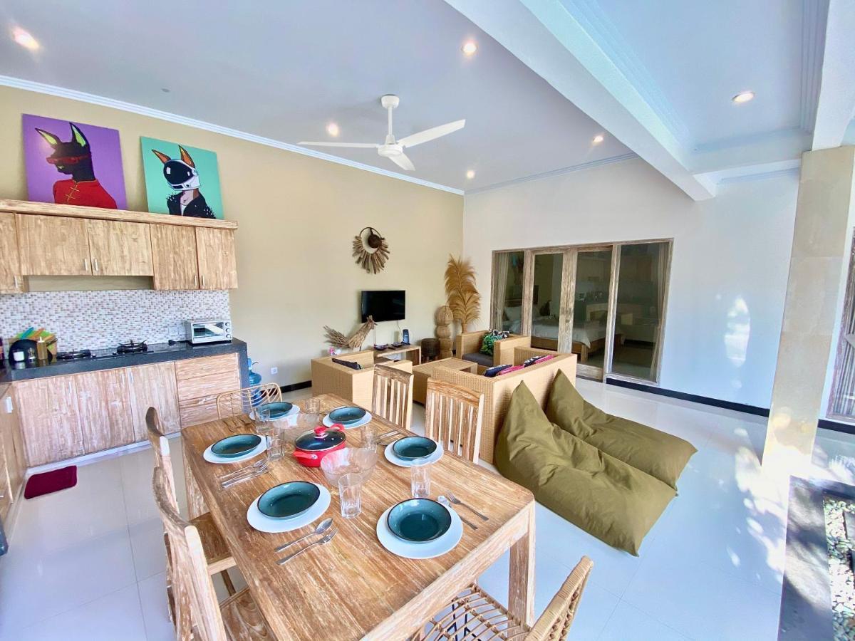 Tropical Luxe Villas Canggu - Finns & Atlas Exterior photo